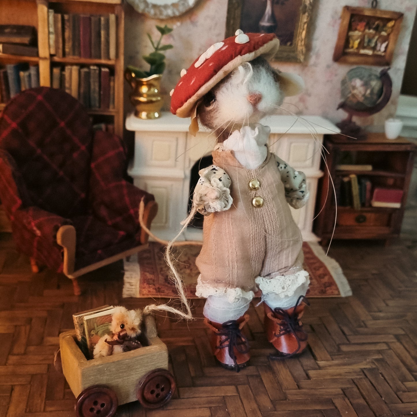 Juliette | Needle Felted Collectible Wool Mouse