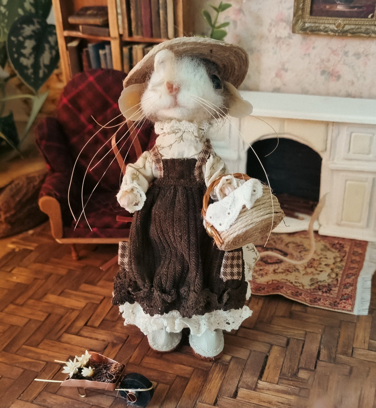 Florence | Needle Felted Collectible Wool Mouse