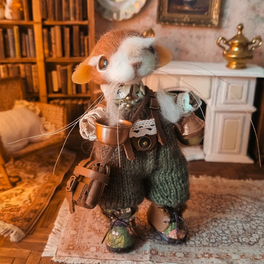 Bonnie | Needle Felted Collectible Wool Mouse