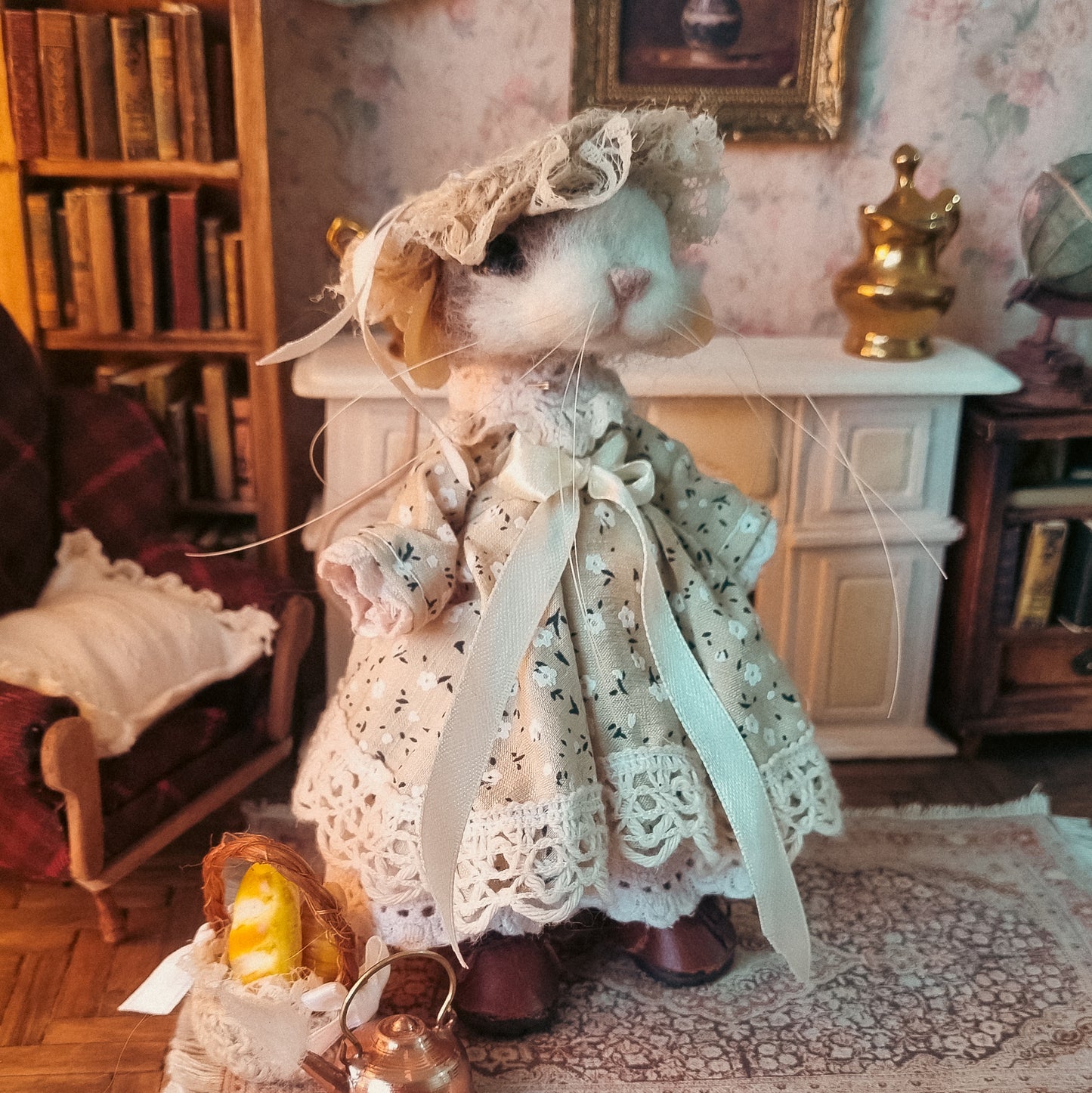 Hazel | Needle Felted Collectible Wool Mouse