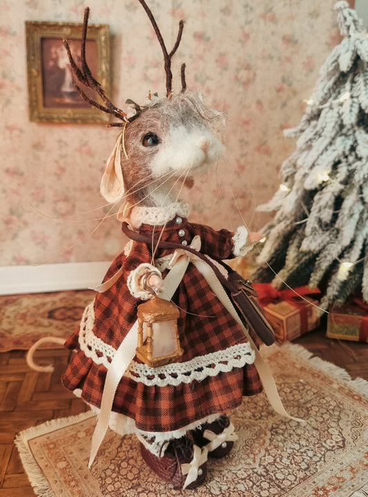 Effie | Needle Felted Collectible Wool Mouse