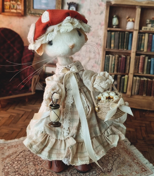 Bella | Needle Felted Wool Mouse
