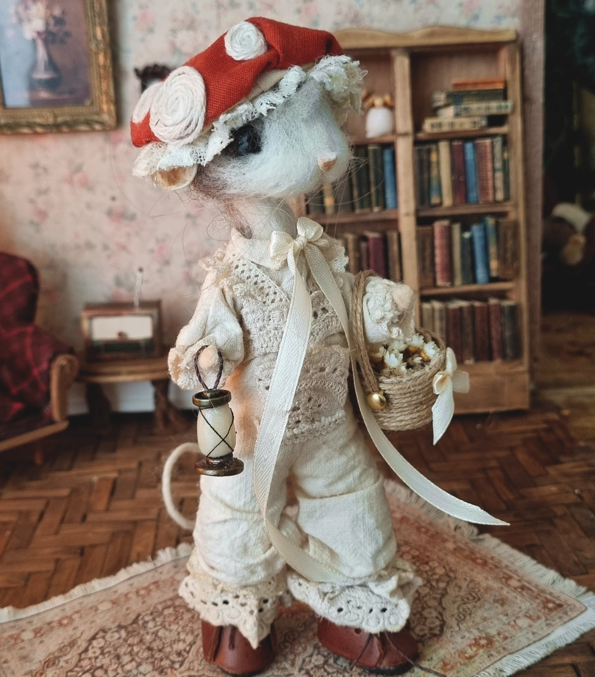 Mary Ann | Needle Felted Wool Mouse
