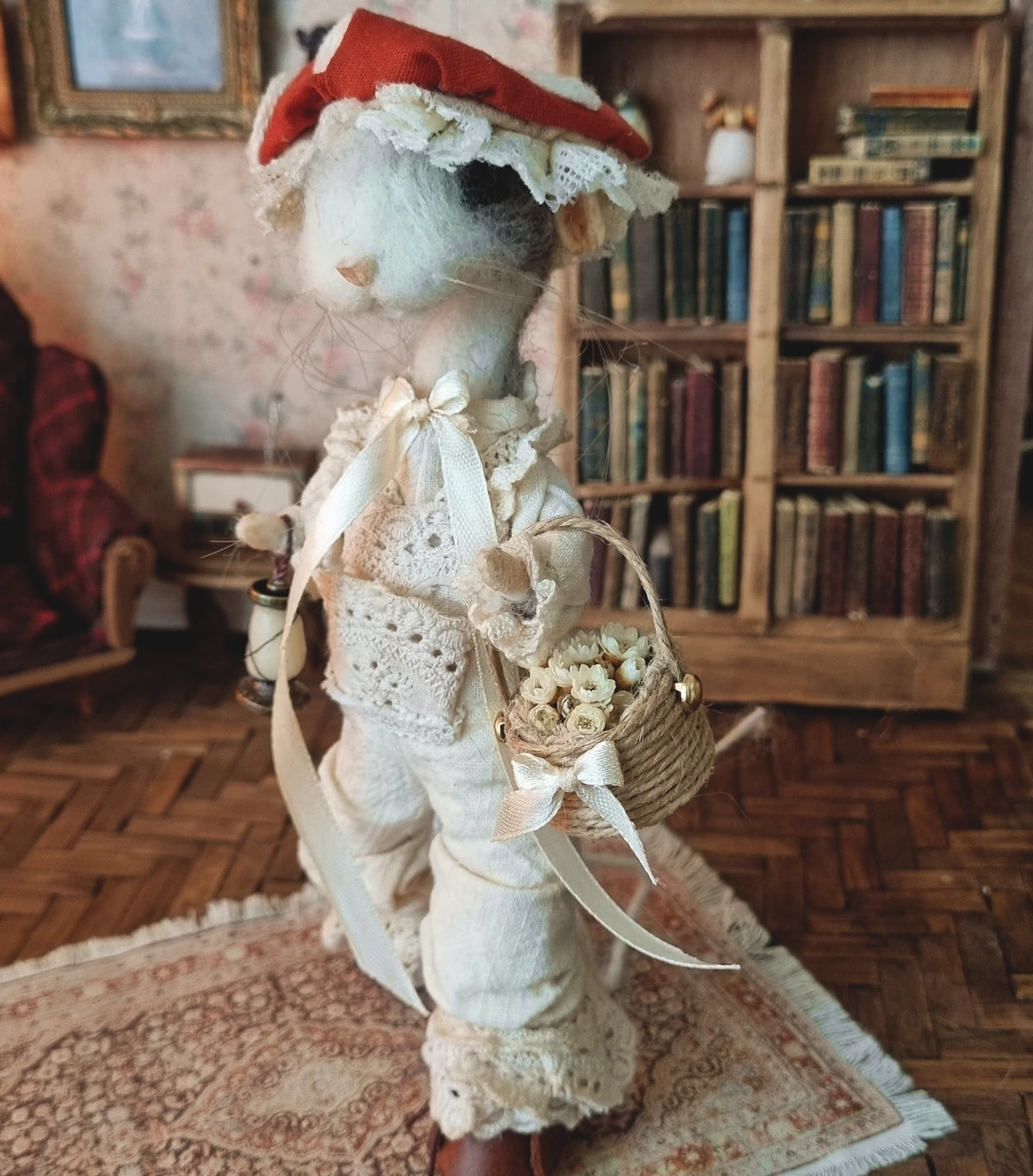 Mary Ann | Needle Felted Wool Mouse