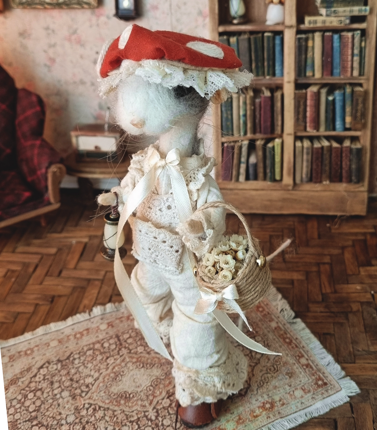 Mary Ann | Needle Felted Wool Mouse